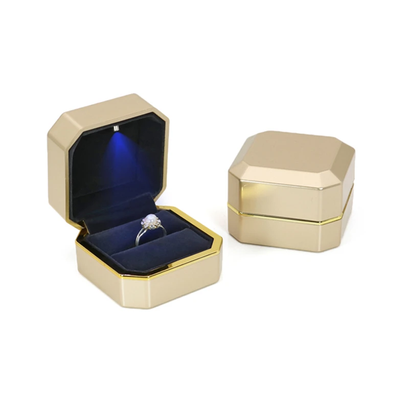 High Quality Golden Lacquer Piano Ring Earrings Necklace Pendant Box with LED Light Plastic Jewelry Storage Box