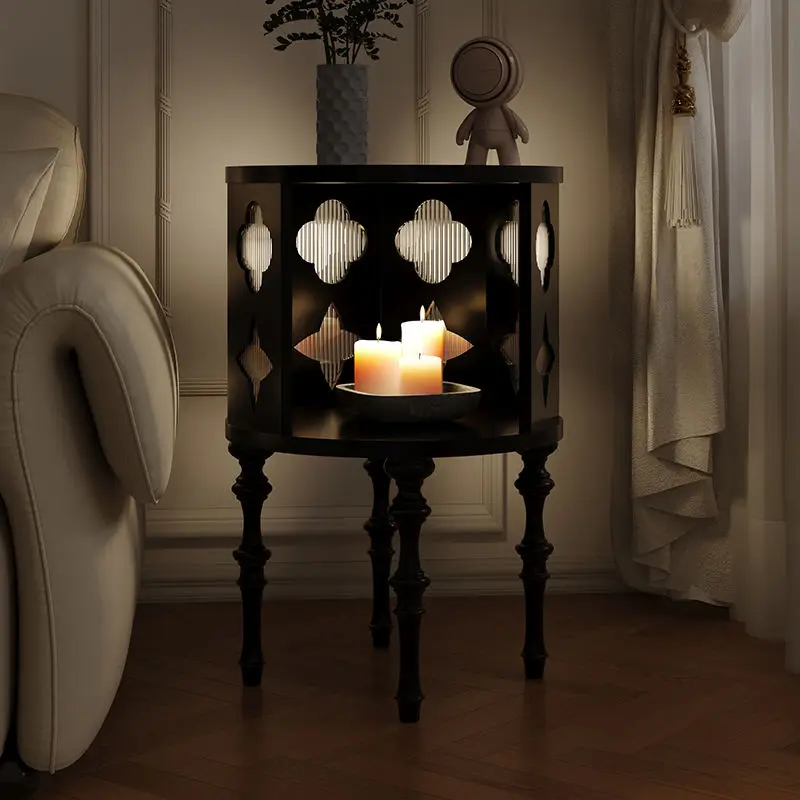 

French-American retro solid wood, side floor lamp, side of the living room sofa, small coffee table and antique bedside table
