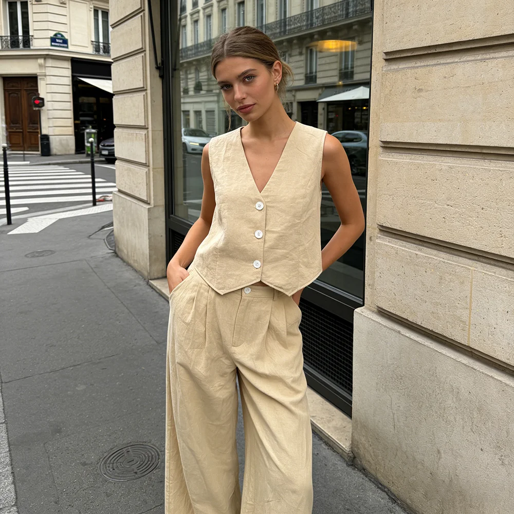 Lightweight Sleeveless Button Vest + High-Waist Trousers – Casual Elegance for Everyday Wear