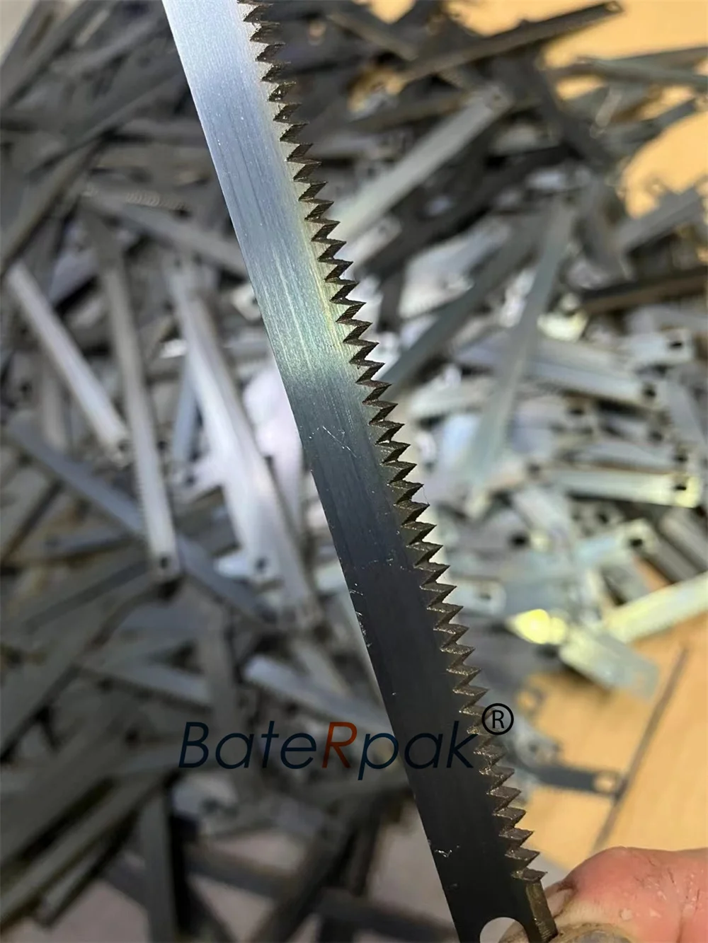 Lama della macchina per sigillare la bustina di tè BateRpak, coltello per macchina imballatrice verticale, pezzo di ricambio per macchina da imballaggio 5 pezzi prezzo