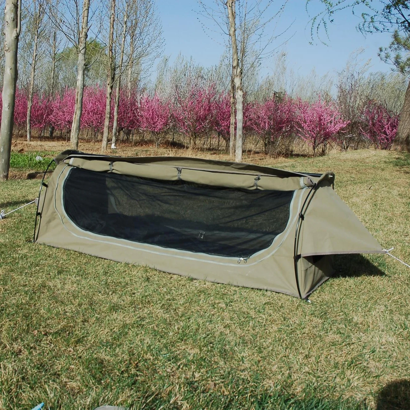 

Arcadia Camp Portable Waterproof Canvas Outdoor Camping Swag Tent For Camping