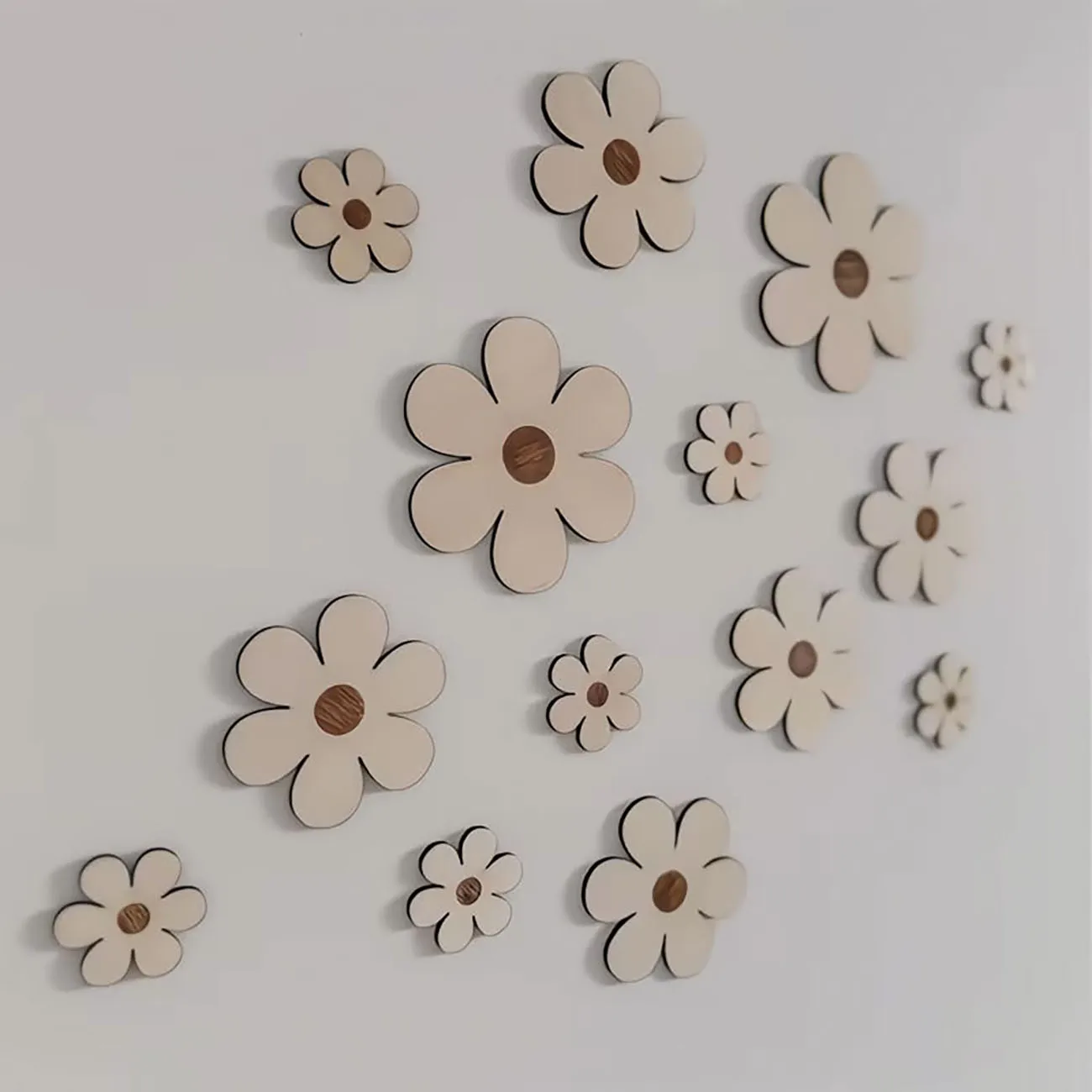 14 Pieces of Natural Wood Daisy Wooden Wall Decoration Set with Nano Double-Sided Tape, No Punching Bohemian Style Wall Hanging