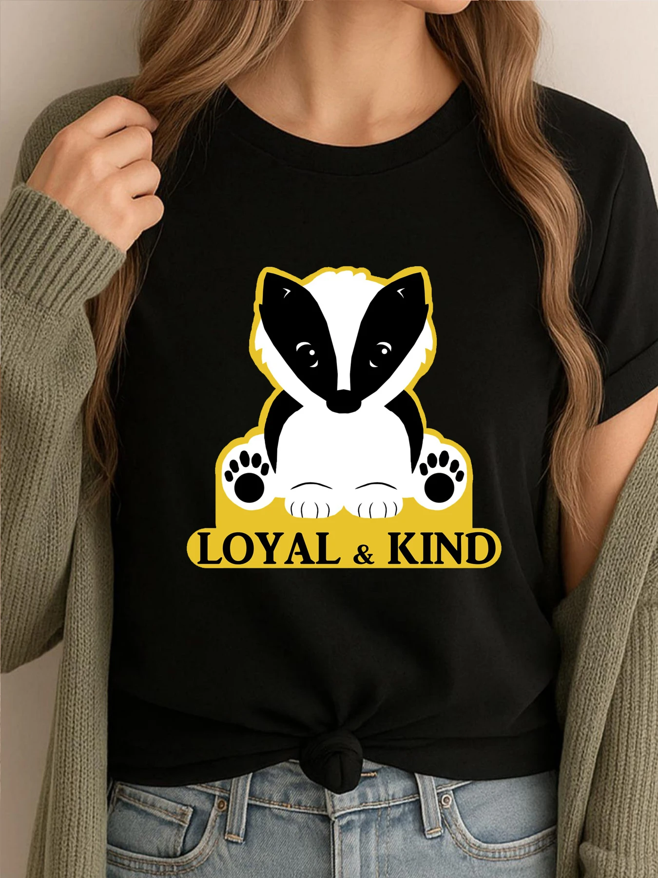 

Cute Badger Mens Designer Clothes Graphic Shirts Mens 100% Cotton Luxury Designer Breathable Printed Clothes