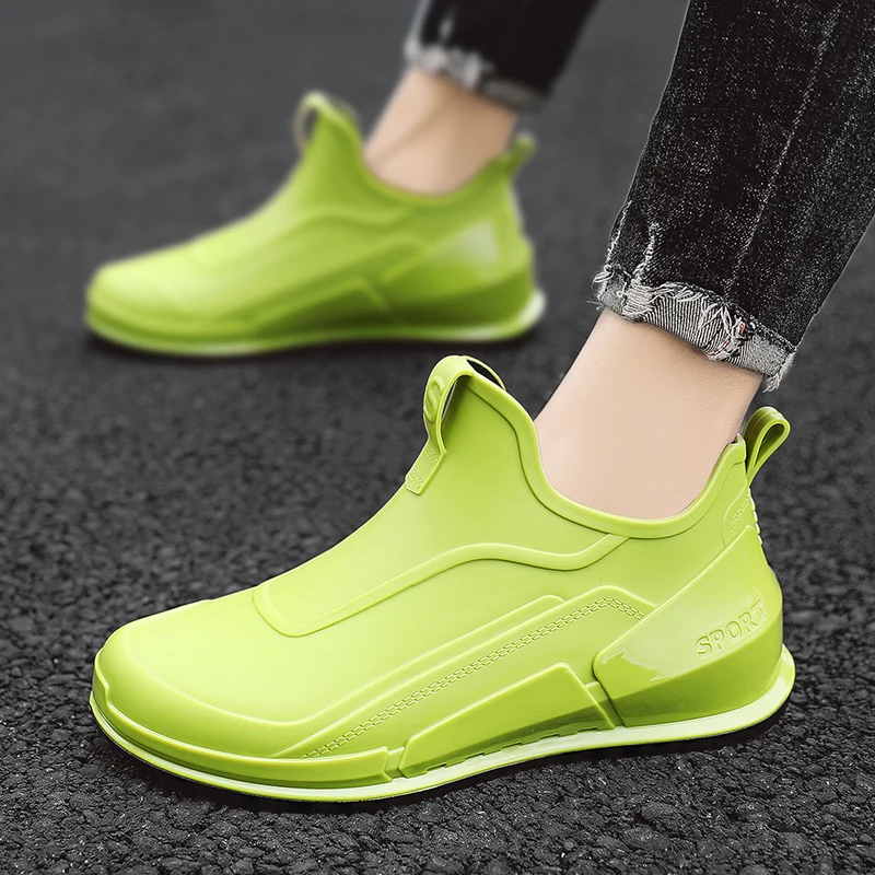 

Men's short rain boots fashionable outdoor waterproof shoes low top anti slip wear-resistant kitchen shoes fishing rubber shoes