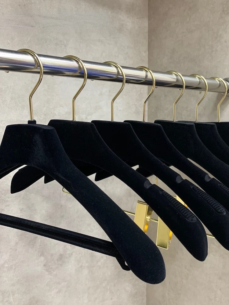 

Spot Velvet Flocking Hanger Non-Slip Non-Drum Bag Hanger Plastic Non-Marking Pants Rack Trouser Press Black