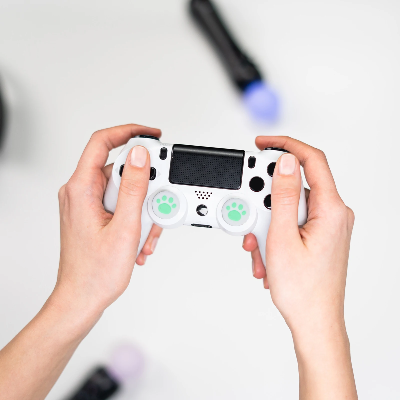 

16pcs Silicone Rocker Covers Cat Claw Design Joystick Thumb Caps Anti-Slip Wear Resistant Easy Clean Protective Grip Covers For