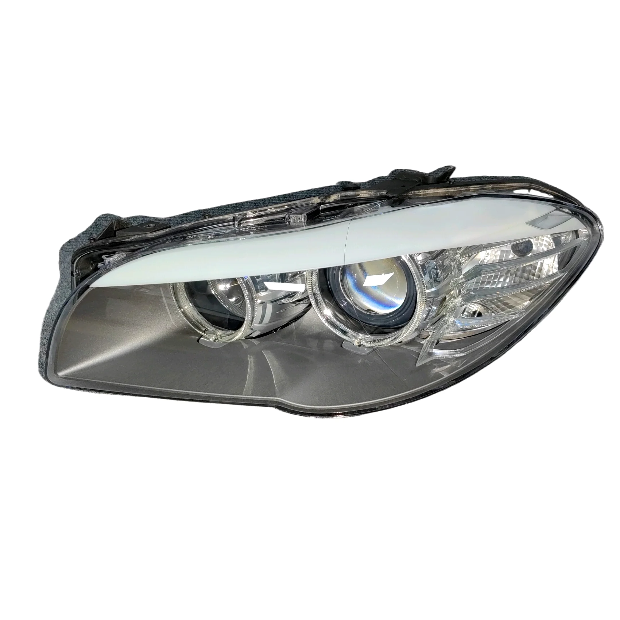 Halon Headlights For BMW 5 Series F10 2012-2015 F18 Car Lighting System With 12V Volta Suitable