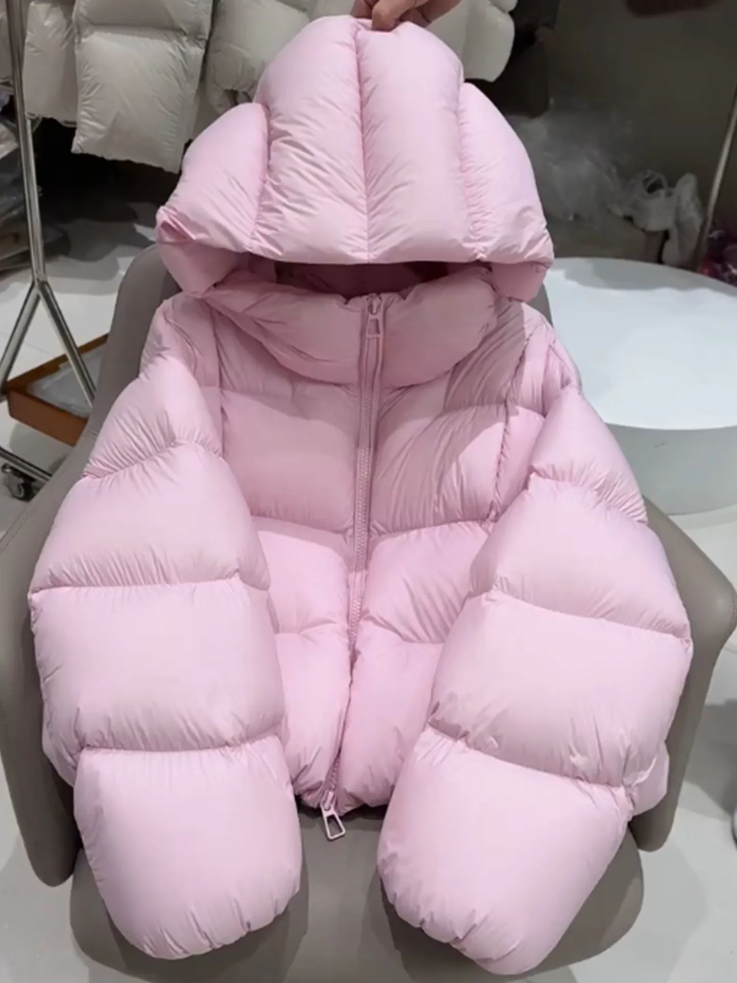 

Корейская женская зимняя куртка-пуховик из розового пушистого полиэстера, теплая повседневная куртка