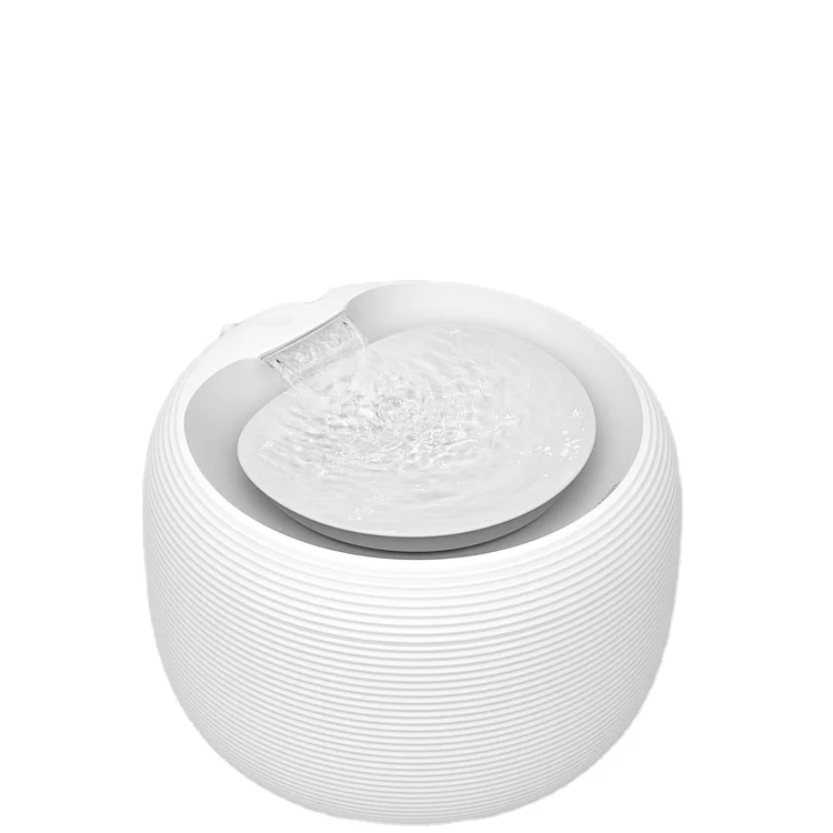 

Automatic Cat & Dog Pet Food and Water Bowl Durable Plastic 2.5L Capacity Portable Design Silent Operation Food Grade Material