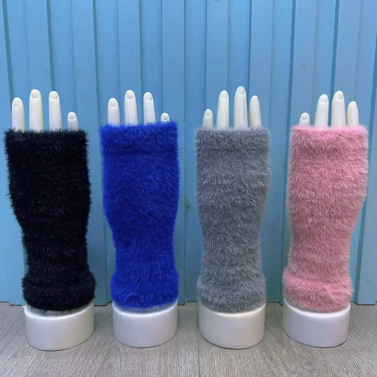 قفازات نسائية منفوشة بنصف أصابع ، بدون أصابع ، أصابع عارية ، أحادية اللون ، دافئة ، خريف ، شتاء ، كلها