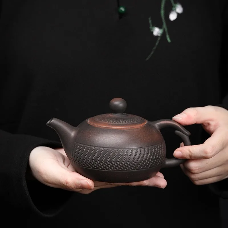 

Retro Carving Purple Pottery Teapot Chinese Kung Fu Teapot Single Teapot Pu'er Tea Making Tea Sets Chinese Tea Pot Kettle