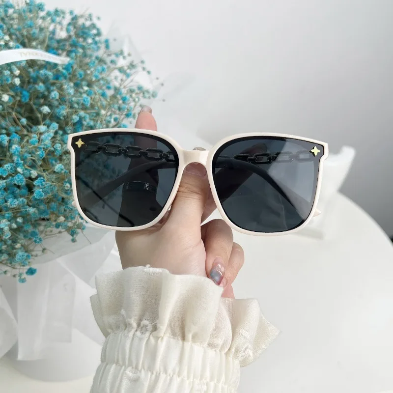 New Square Fashion Sunglasses Woman Vintage Luxury Brand Designer Black Glasses Sun Glasses For female UV400 Eyewear