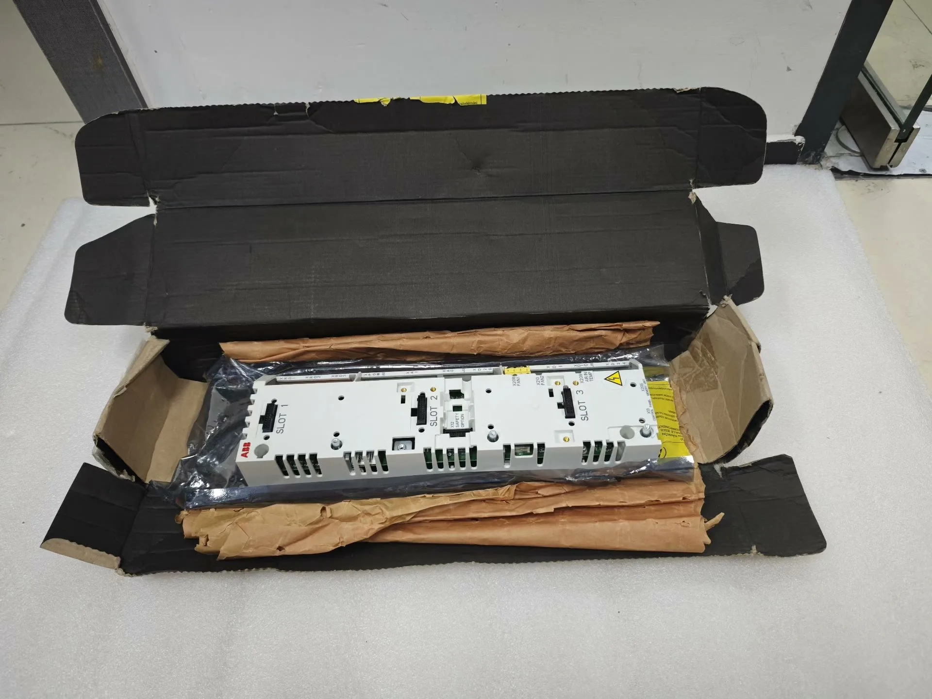 ZCU-14 3AXD 50000005164   لوحة تحكم لعاكس ABB