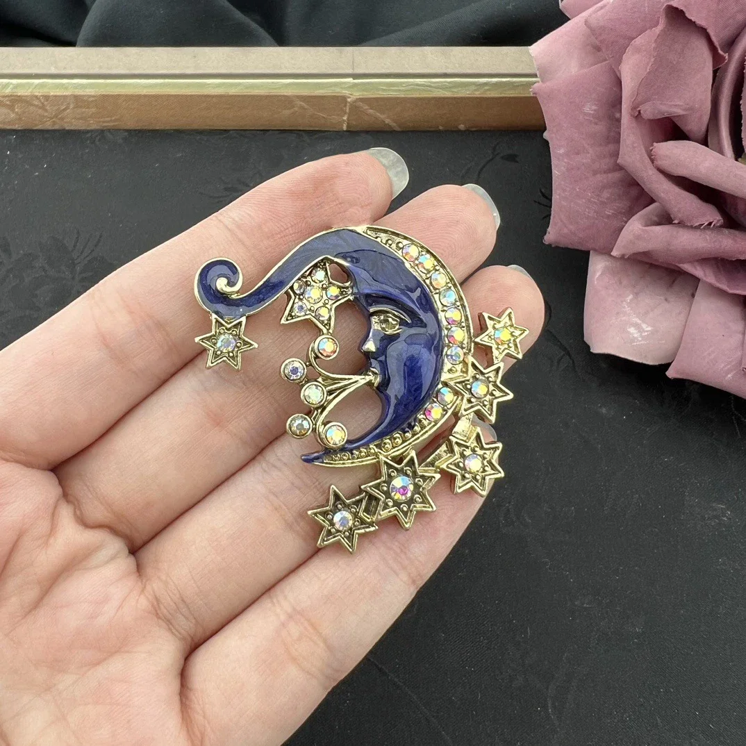Vintage Dreamy Cute Delicate Heavy Blue Enamel Star Moon Brooch Large Size Luxury Jewelry Unisex Badges Retro Pins