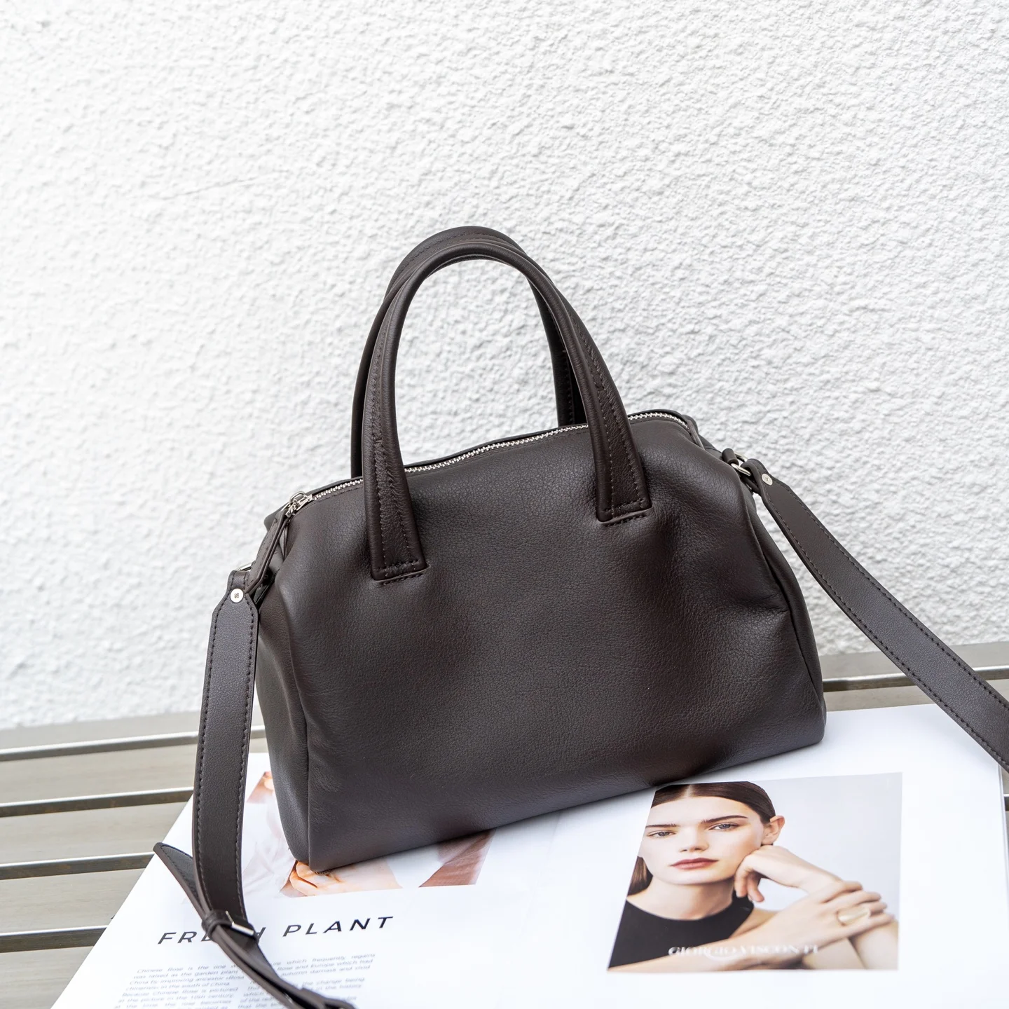 

Genuine Grade Soft Cow Leather Fashion Women Shoulder Crossbody Bags Luxury Designer Brand Ladies Cowhide Handbag for Woman Tote