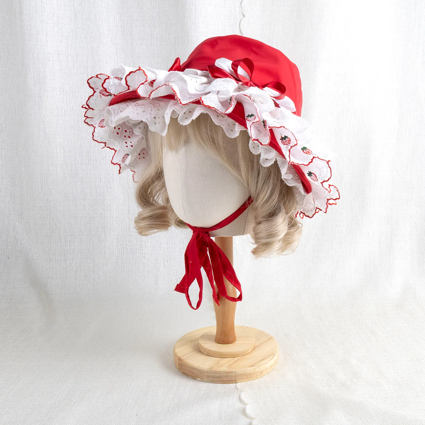 Japanese Original Sweet Lolita Lace Bow Ruffle Red Headgear Strawberry Embroidery Cute Lace Bow Soft Girl Versatile Pot Hat