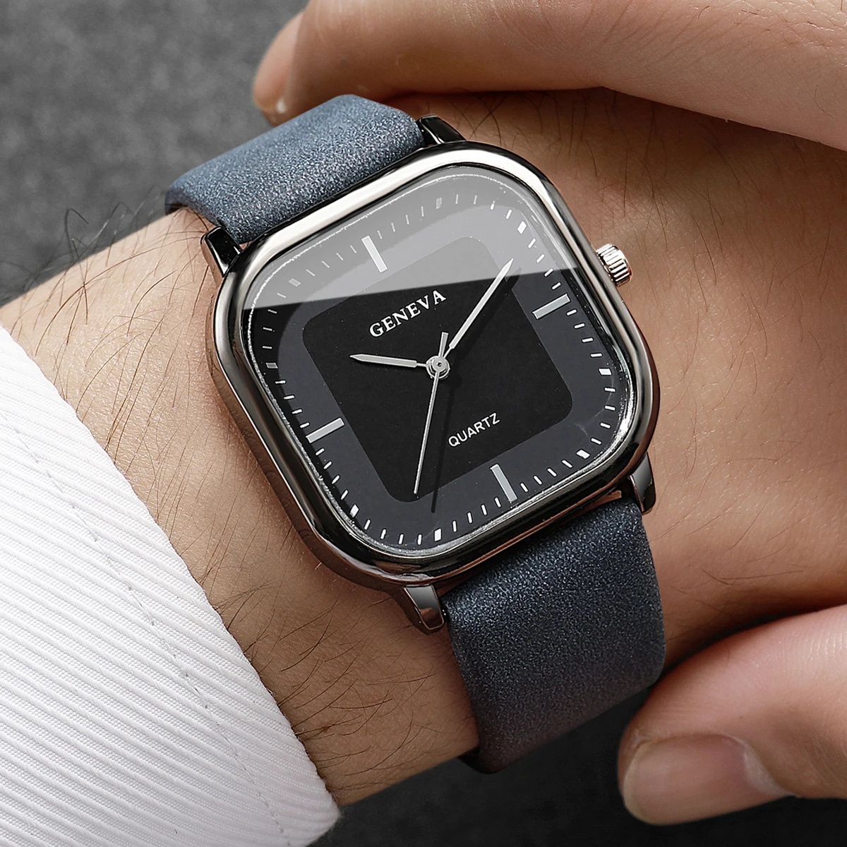Fashion Square Men's Watches Minimalist Leather Strap Quartz Wristwatch Reloj Hombre（Without Box）