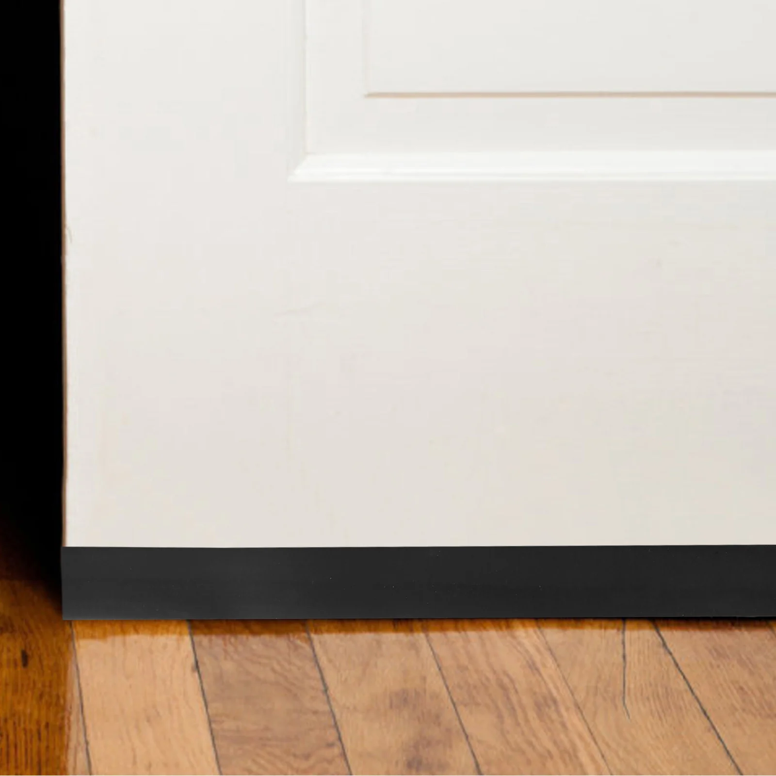 

Self Adhesive PVC Floor Transition Strip Threshold Gap Repair Flat Divider Floor Joining Trim Carpet Edge