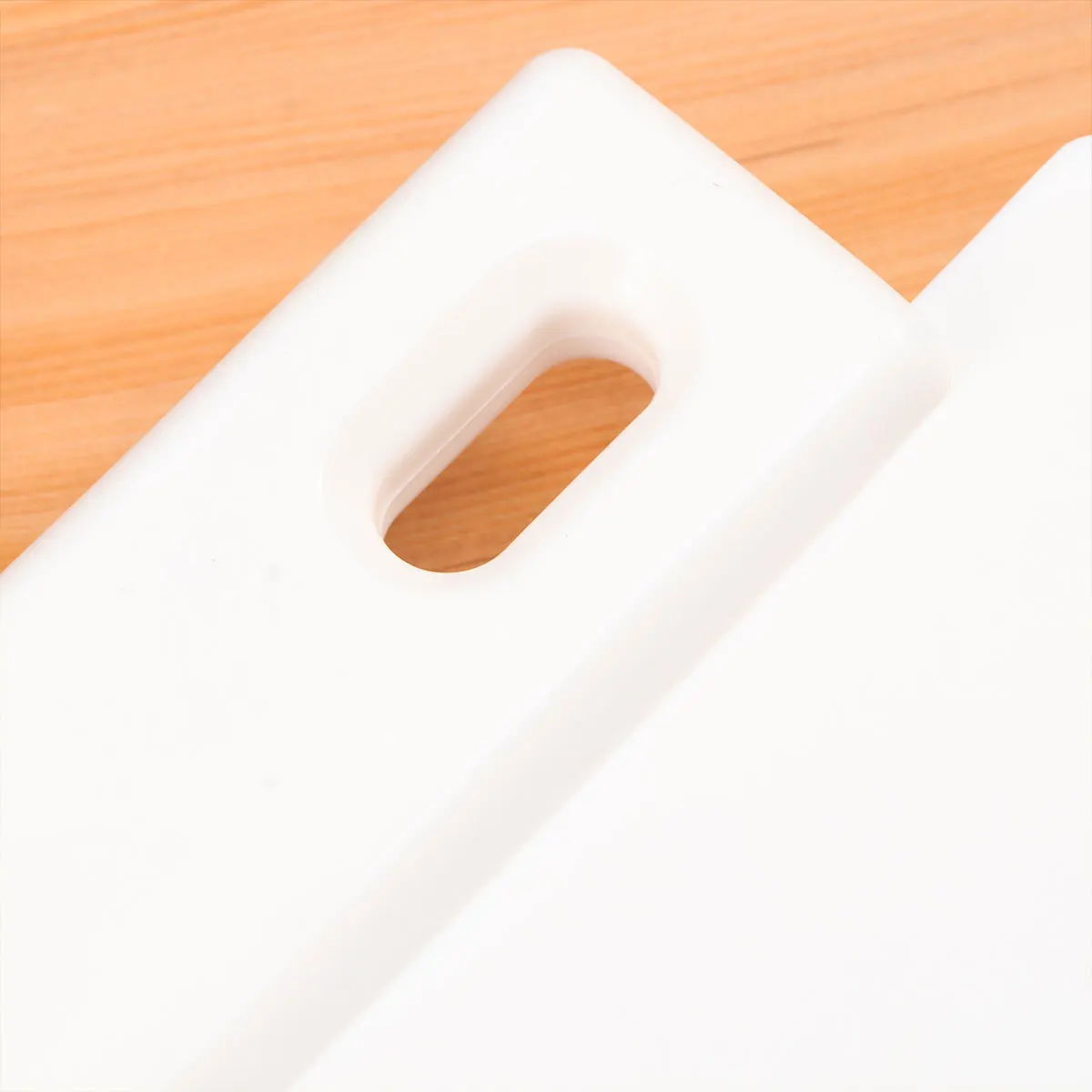 

Premium Honey Scraper Tool For Beekeeping Durable Pp Material Honeycomb Scrapping Board Easy To Use White Color ()