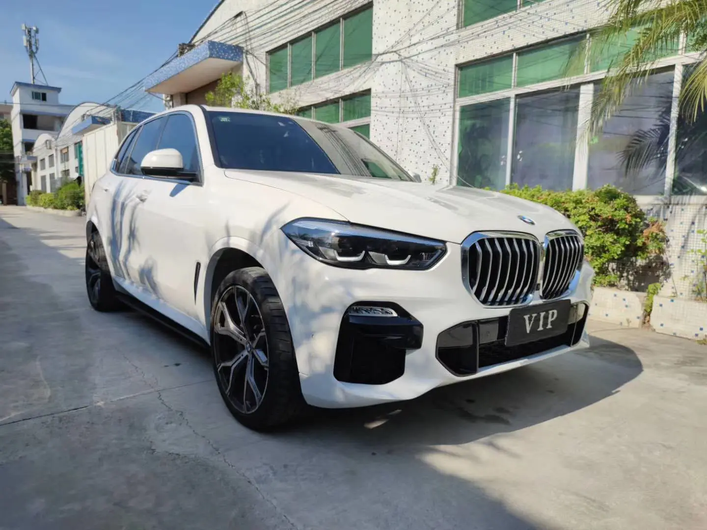 

Suitable For BMW 19 X5 G05 M-TECH Sports Edition Large Surround, Modified And Upgraded M Sports Front Bar Rear Bar Side Skirt