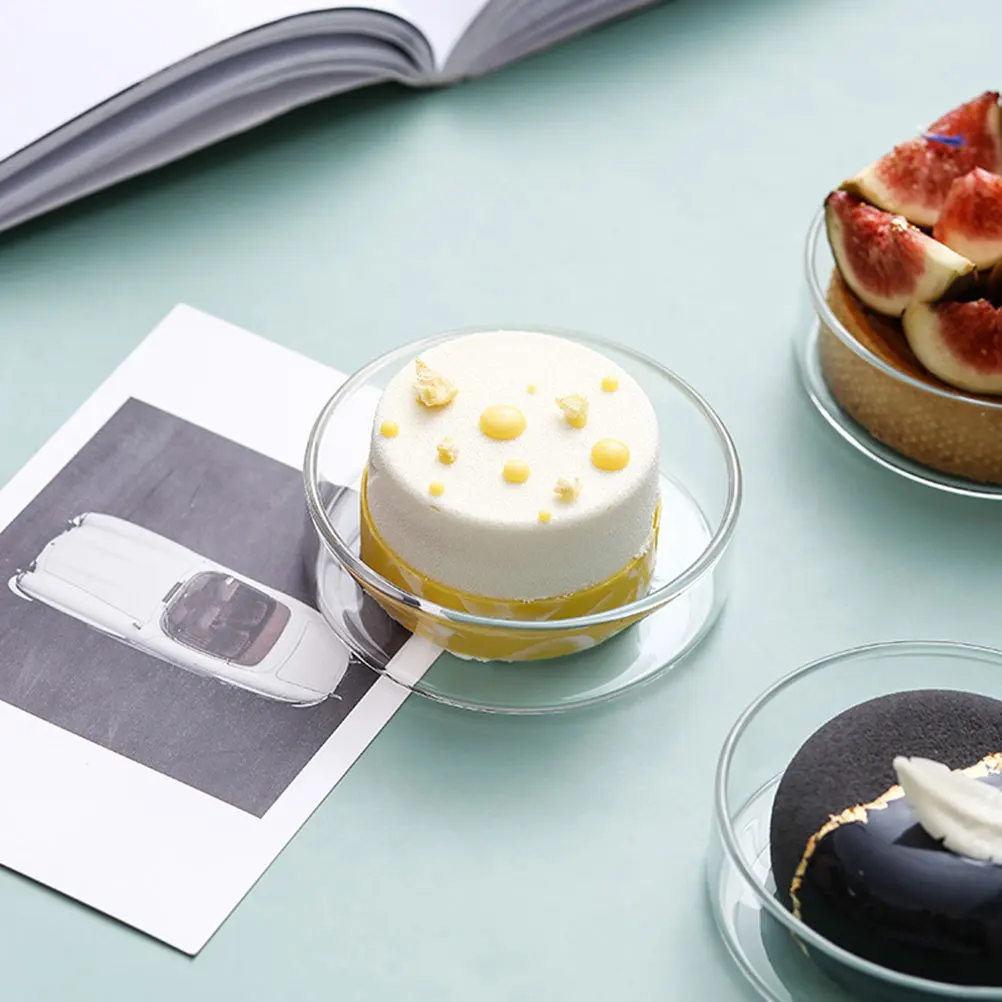 

1Pcs Stylish Glass Salad Plate Wide Range Uses for Desserts Fruit Tray Creative Design for Everyday Meals Glass Salad Plate