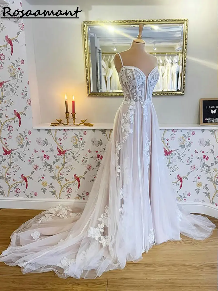 

New Arrival Spaghetti Straps A-Line Wedding Dresses Sleeveless Appliques Lace Country Bridal Gowns