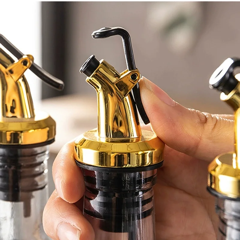 

Olive Oil Spouts Leakproof Oil Bottle Stopper Lock Plug Seal Wine Pourer Dispenser Nozzle Kitchen Bar Tool