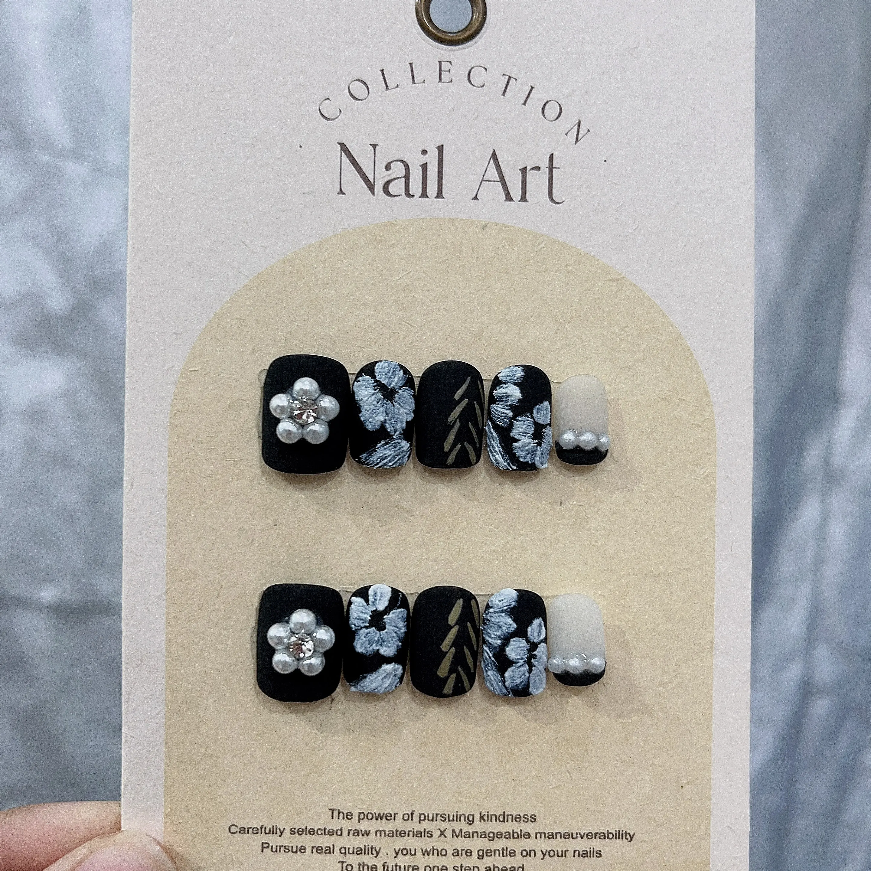 Vintage Series Heavy Work High-End Hand-Painted Flower Pearl Press On Nails Classy and Graceful Style with Rhinestone.No24118