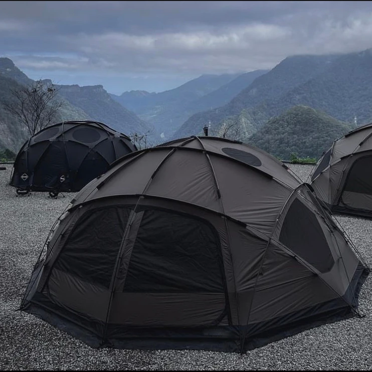 Custom OEM Waterproof Four Season Outdoor Custom Camping Tent Waterproof Ball Shape Stable Structure Dome Family Tent