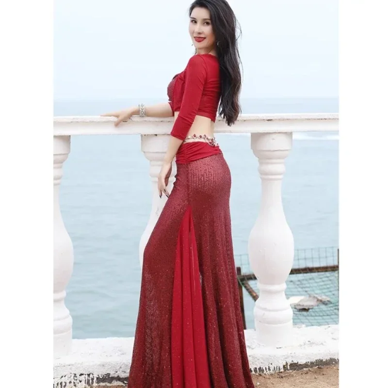 Ensemble d'entraînement de danse du ventre pour femmes, haut à demi-manches à paillettes + jupe longue fendue Sexy, Costumes de spectacle de danse orientale pour adultes, 2 pièces