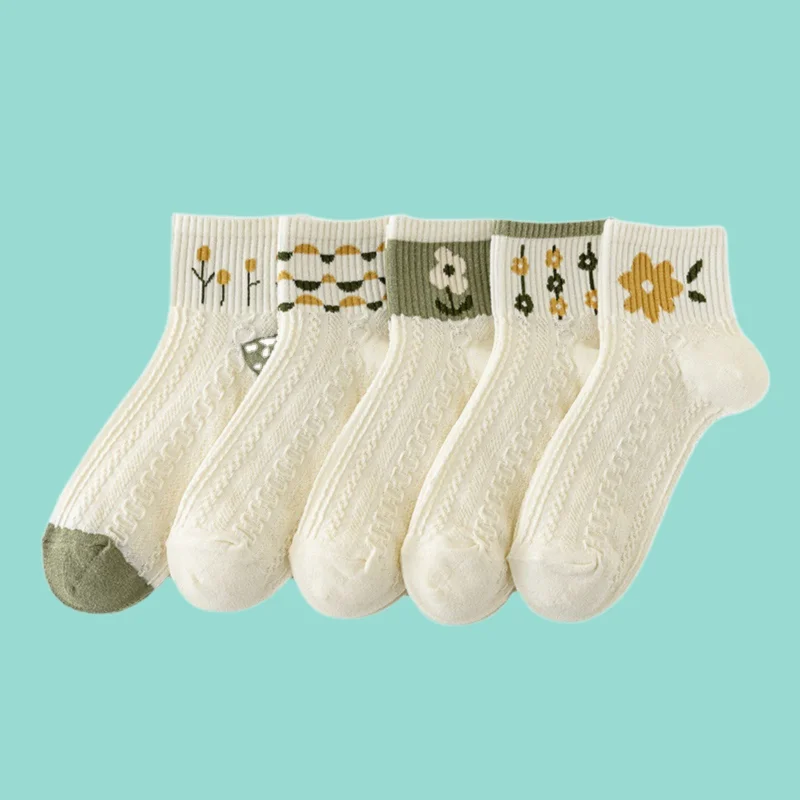 2/5 Pairs New Cute Summer White Socks Women's Mid-tube Socks Summer Thin Spring And Autumn Style Mid-tube Cotton Socks