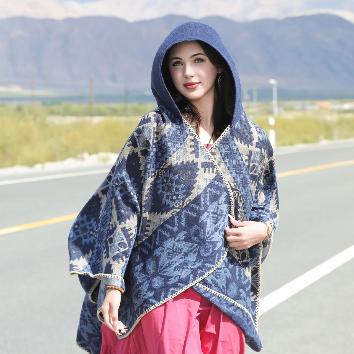 1 piece of women's geometric patterned retro cloak for autumn and winter travel, spring outing, warm shawl.