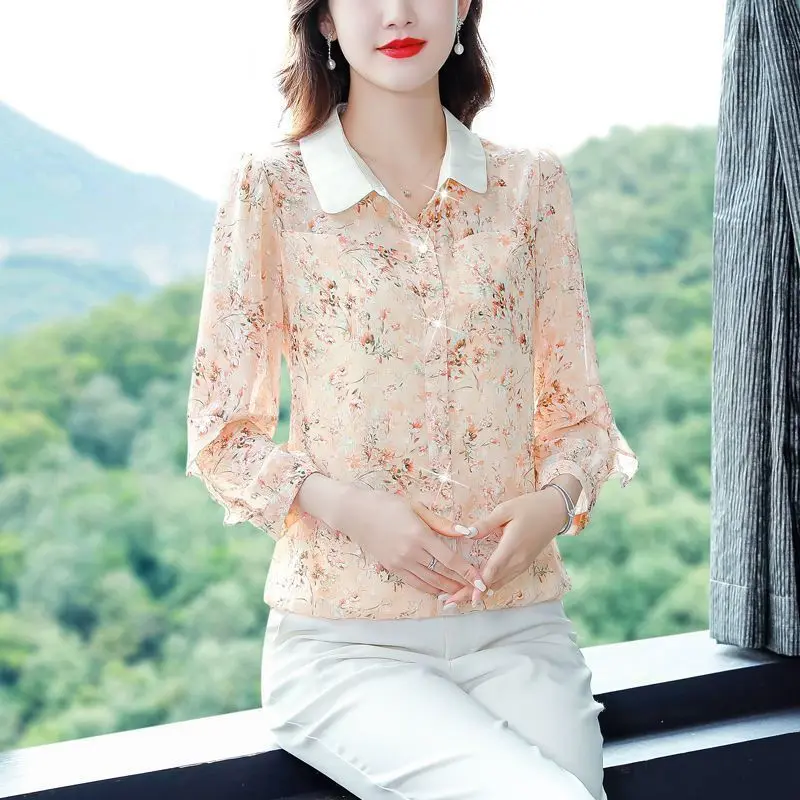 2024 New Spring and Autumn Korean Commuting Minimalist Fashion Versatile Chic Blouses Lapel Print Panel Button Women\'s Shirt Top