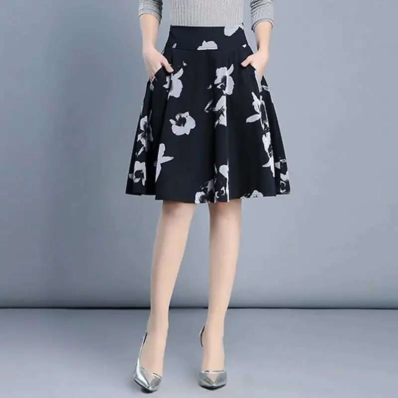 Vintage Printed Pockets Elastic All-match Floral High Waist Skirt Women's Clothing 2024 Spring New Loose Office Lady Skirts