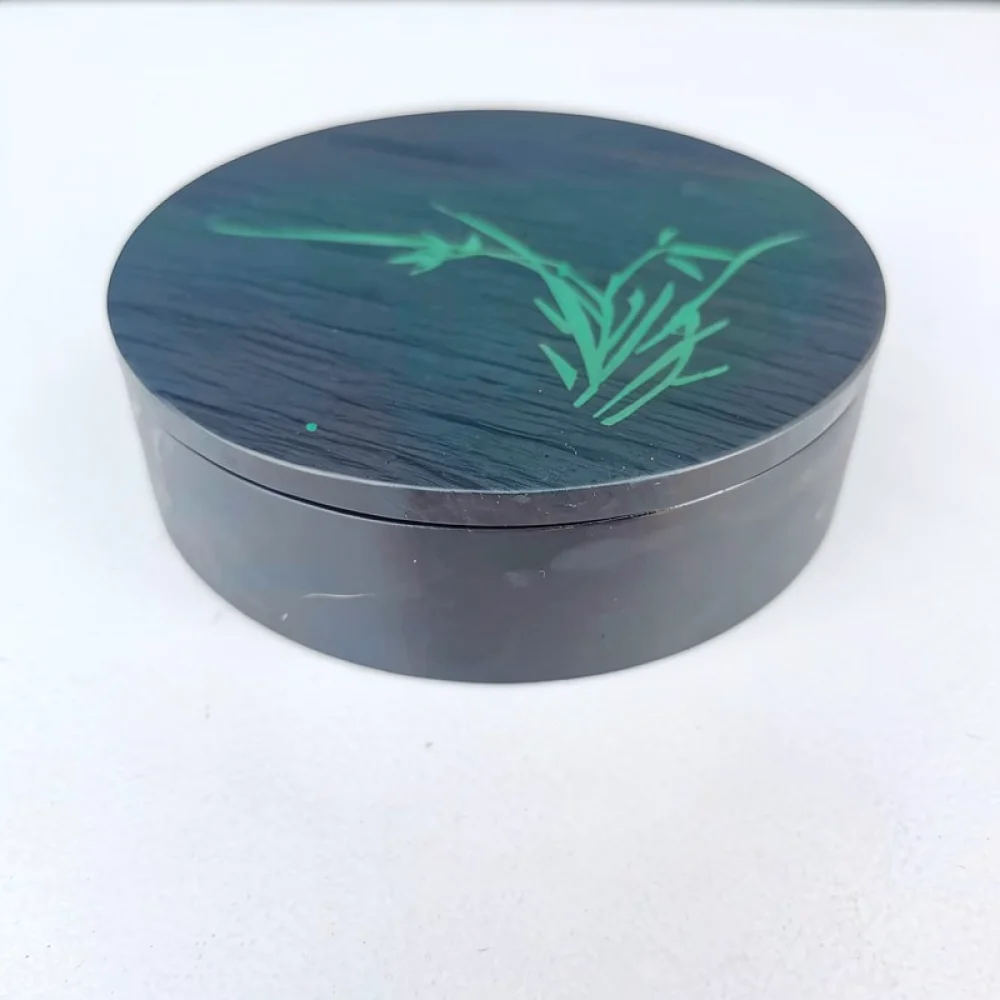 Artistic Inkstone With Sealing Cover Natural Stone Calligraphy Ink Pool Elegant Desk Decor For Traditional Writing view 2