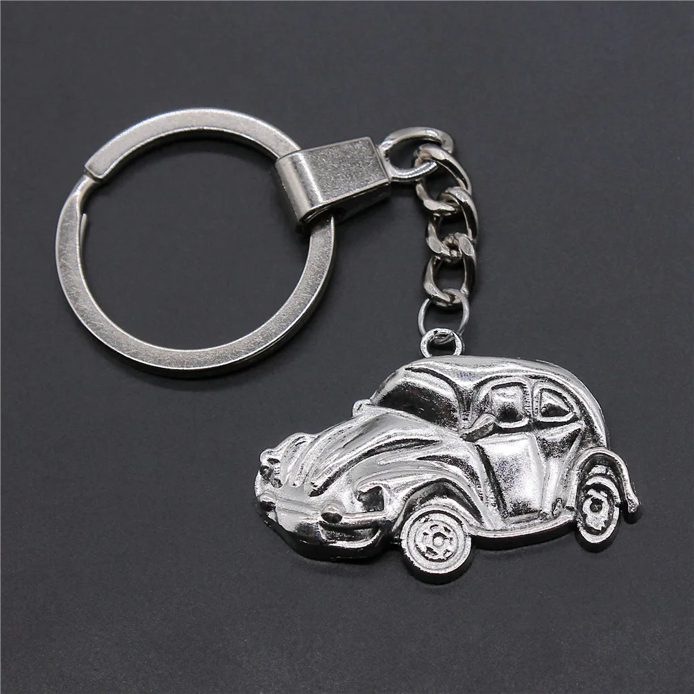 Dropshipping Men Keychain Vintage 2 Colors 39x26mm Car Pendant Souvenirs Gift