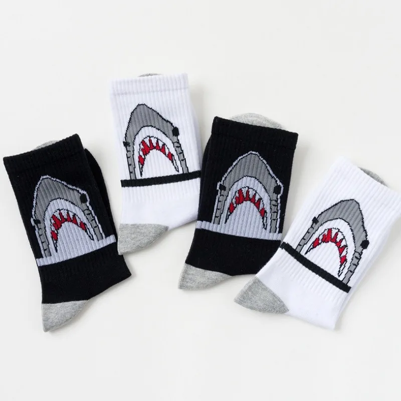 Fashion Shark Hip Hop Socks Men Long Socks Cartoon Hiphop Street Sport Skateboard Black White Crew Socks Street Fashion Gifts