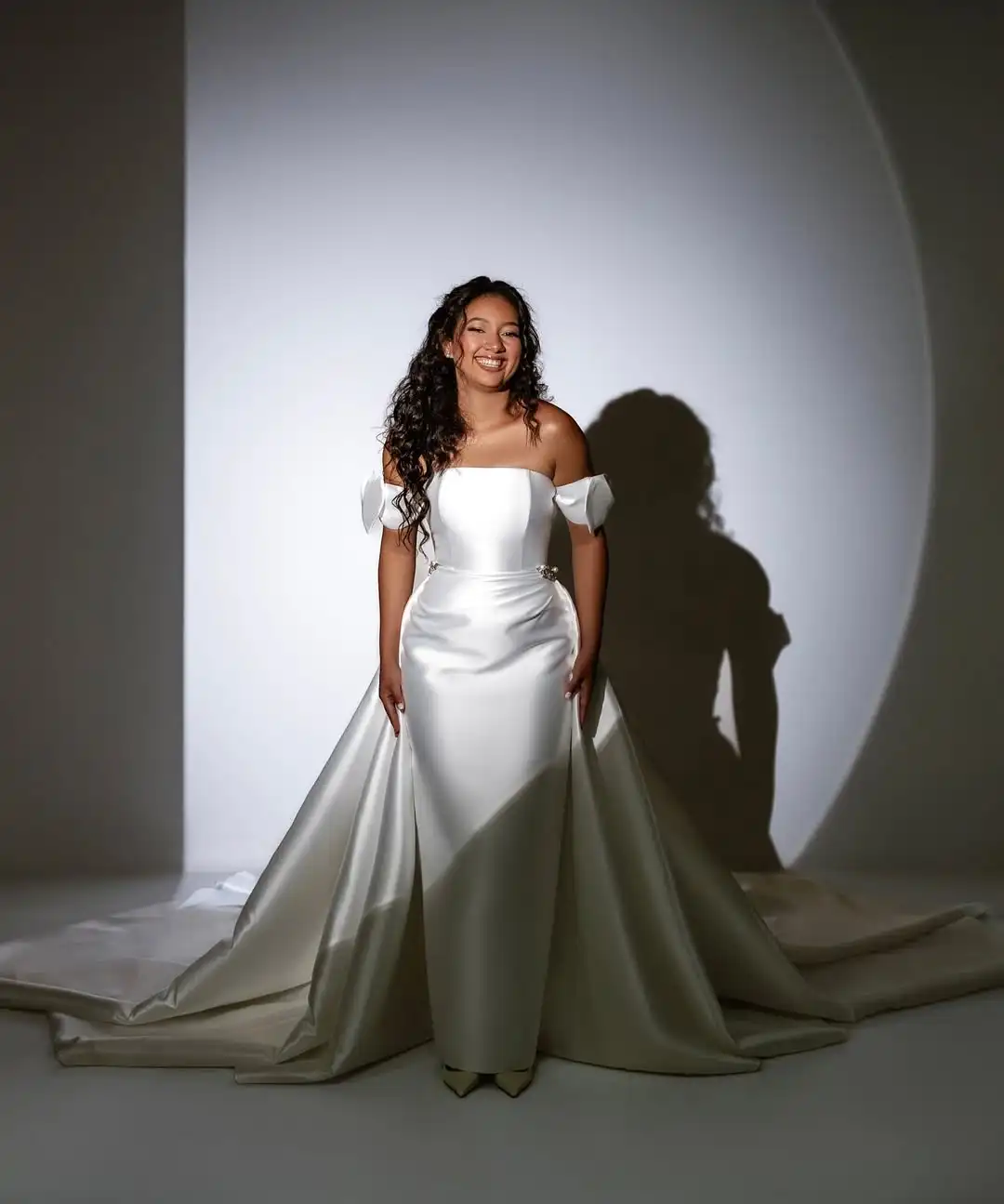 Robes De mariée sirène en Satin sans bretelles, de haute qualité, avec traîne détachable, sur mesure, 2026