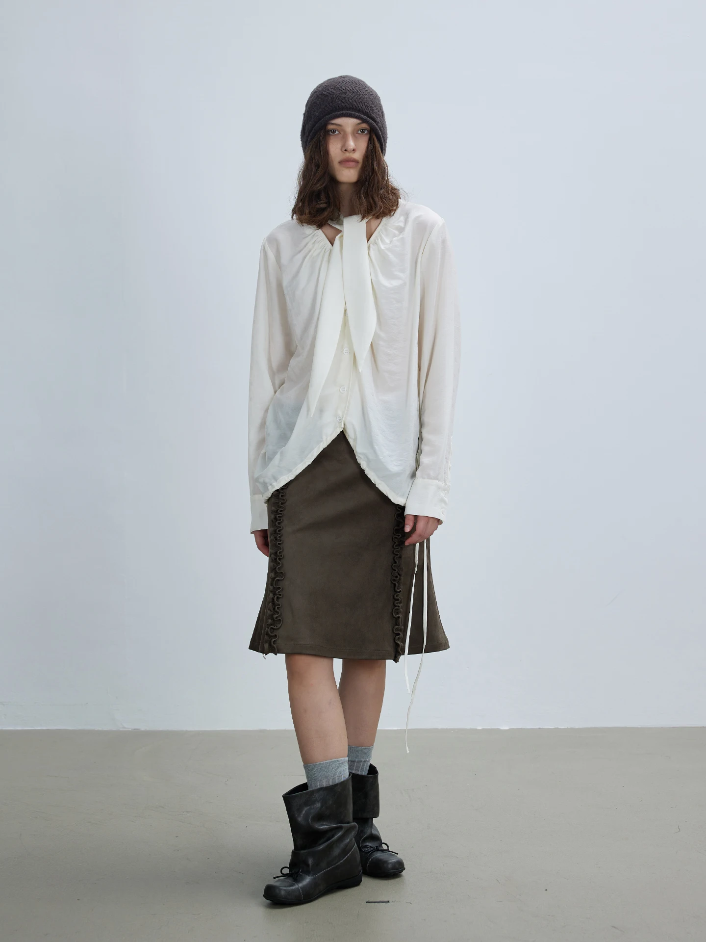 

Оригинальная женская рубашка Cool Sensation из медно-аммиачного лиоцелла с винтажным принтом в горошек, с поясом, длинными рукавами, прямого кроя, легкая, повседневная.