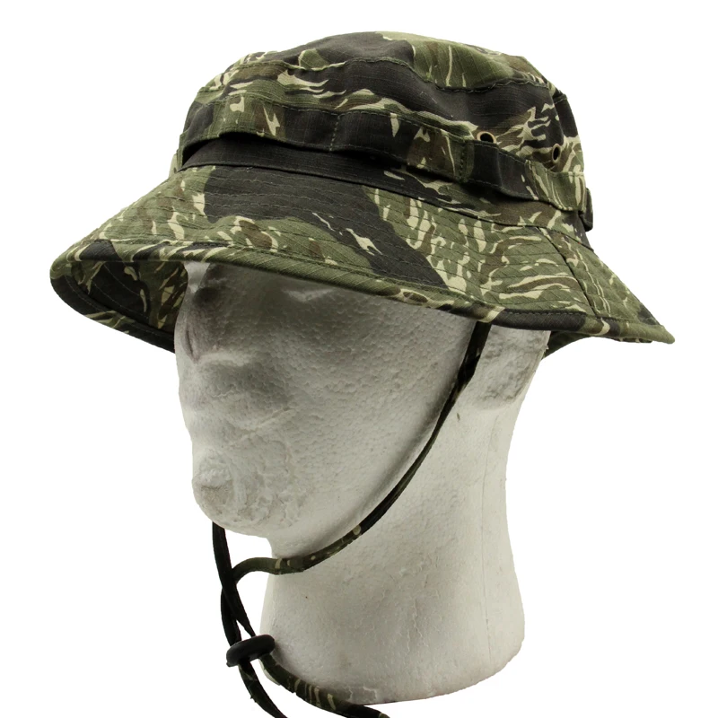 Short Eaves Baseball Cap, The New Version of the British Version of the Green, Narrow Eaves, Training Cap