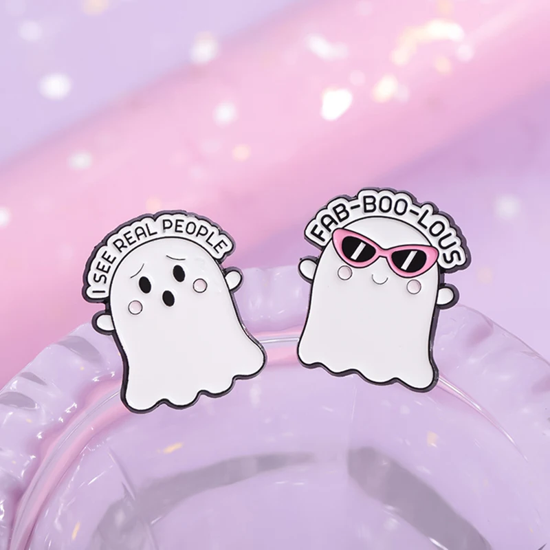 Alfileres esmaltados de fantasma para Halloween, broches personalizados de SOUL LONELY SOUL, insignias de solapa, joyería divertida de dibujos animados, regalo para niños y amigos