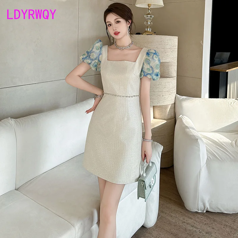 2024 summer new women's French square neckline bubble sleeve waist collection short sleeved dress