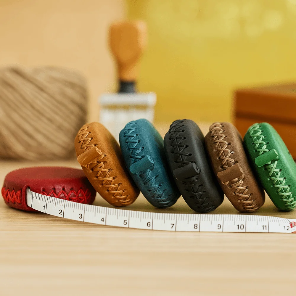 Handmade Leather Tape Measure Vintage Retractable Roll Measure Tape Portable 1.5M RetractableTape Measure Measure Gauging Tool