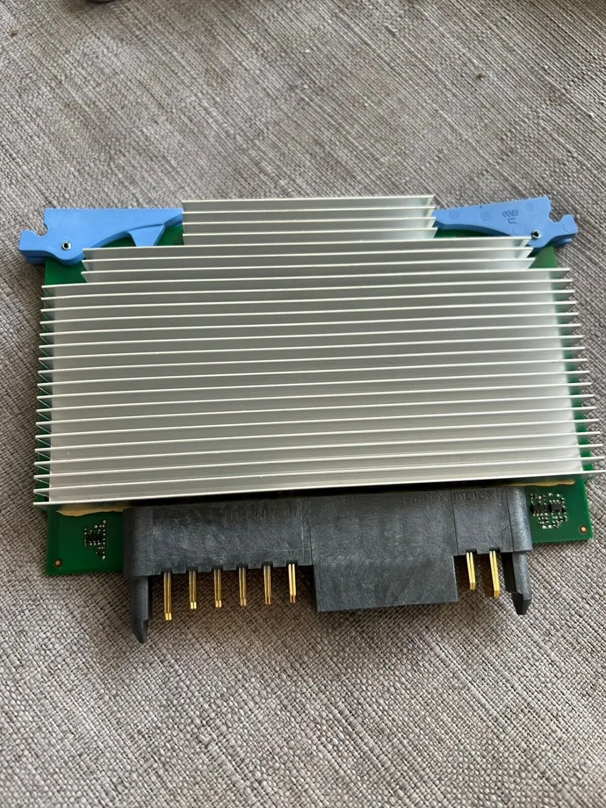 Por que escolher o módulo VRM IBM original 00E6373 00E6367 00E6369 00RR727 P770 P780 para sua infraestrutura de TI?