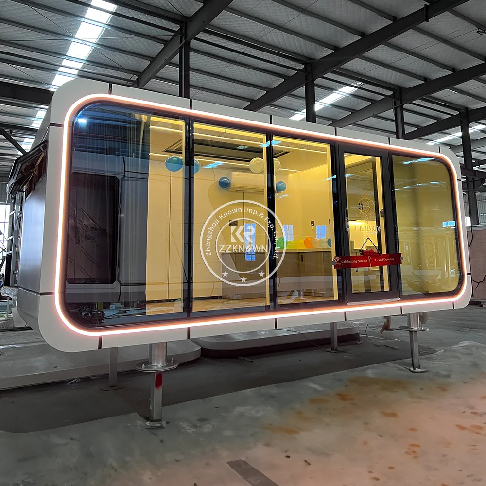Customizable Prefab Tiny Capsule House Cabin  Design Options Steel Material Waterproof Feature Luxury Smart Capsule House