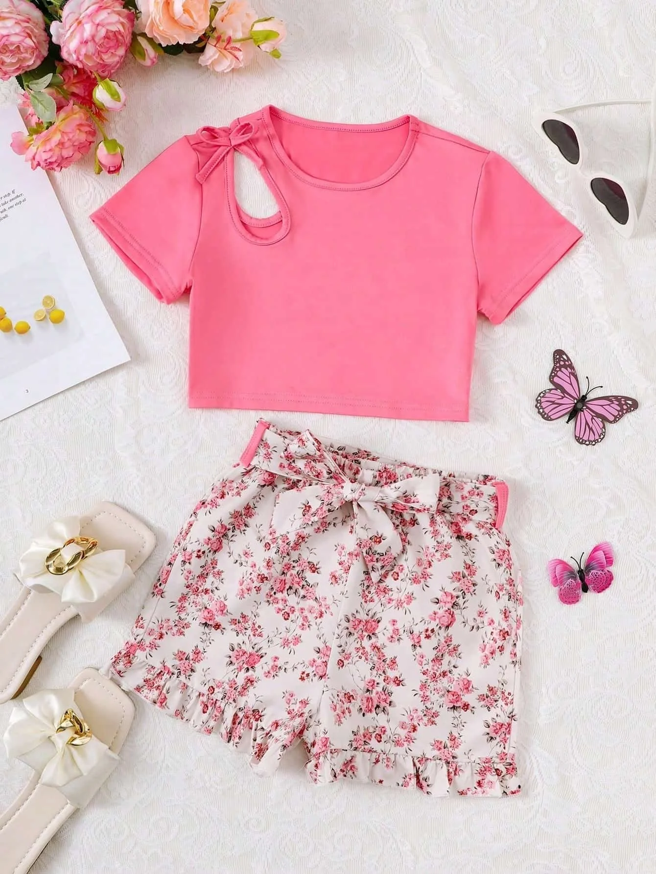 

Летняя крутая короткая футболка для девочек 8-12 лет, маленький спортивный костюм с цветочным принтом, комплект из 3 предметов