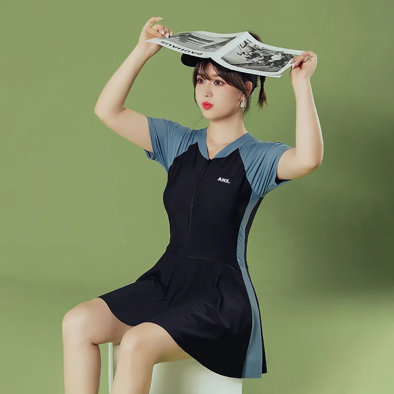 ชุดว่ายน้ําใหม่ผู้หญิงอนุรักษ์นิยม Fairy Slim One-piece Hot Spring แฟชั่นกระโปรงอนุรักษ์นิยม