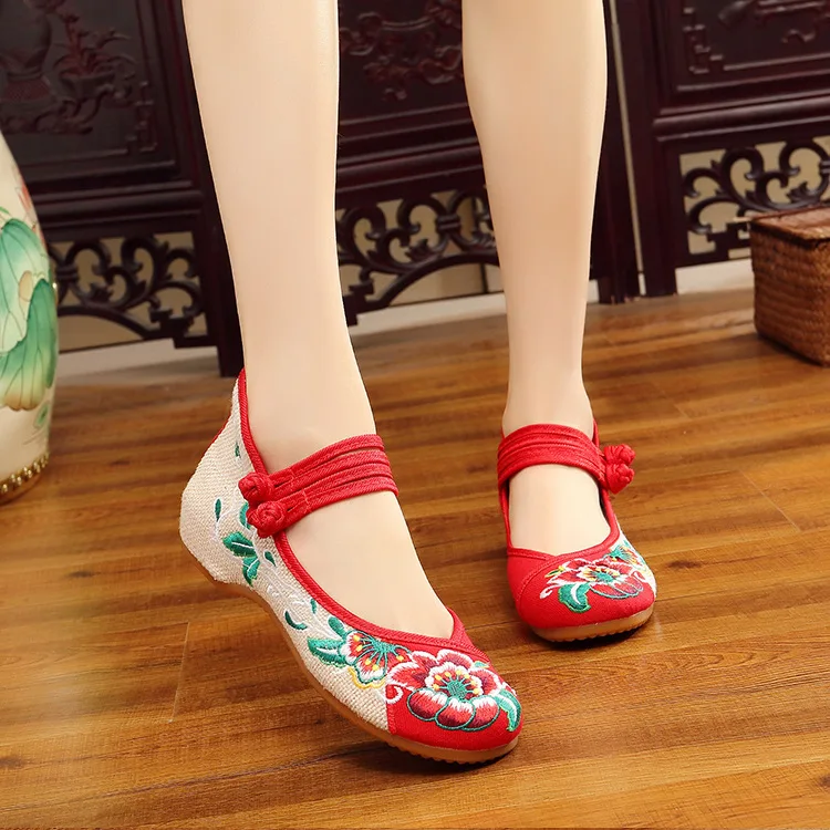 

Embroidered cloth shoes non-slip low-heeled women's shoes shallow mouth small slope with skirt shoes summer