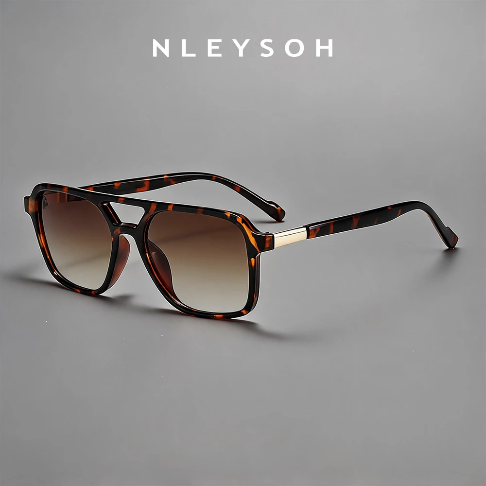 Aviator Sunglasses Coach Sunglasses Coach Sunglasses HC 7077  display picture 2