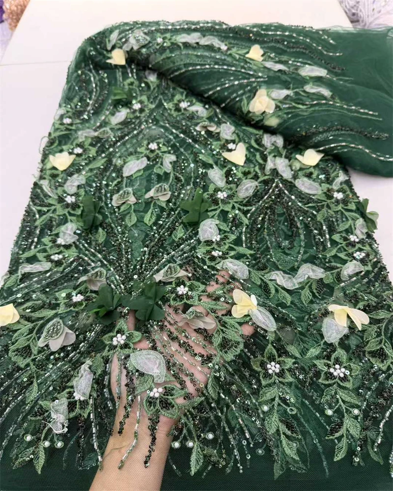 Tessuto africano del pizzo dello sposo in rilievo 2025 Tessuto di pizzo francese di maglia di alta qualità Paillettes Tessuti di pizzo nigeriano per abito da sposa cucire